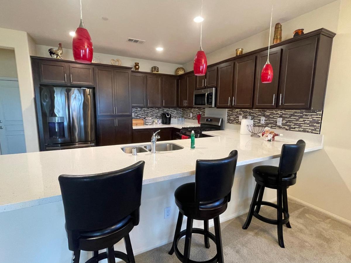Spacious And Modern Home Near Temecula Wineries Murrieta Eksteriør billede