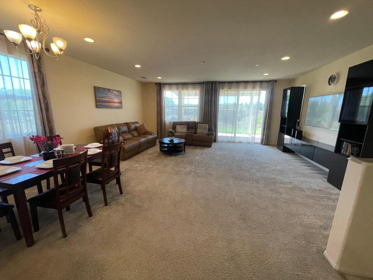 Spacious And Modern Home Near Temecula Wineries Murrieta Eksteriør billede
